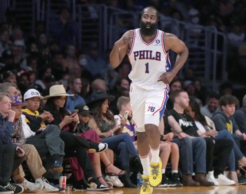 上展现出非 上展现出非